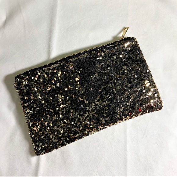 Handbags - Gold sequin pouch